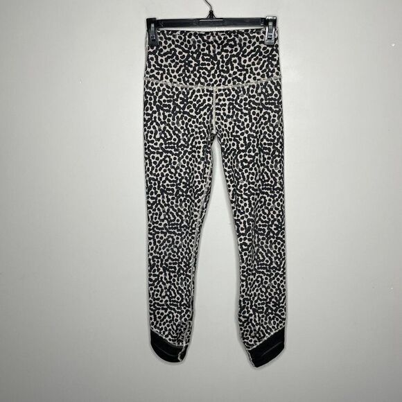 LULULEMON Womens High Times Mesh Wrap Pants Tan Polka-Dot Print Leggings Sz 4 - Picture 1 of 5